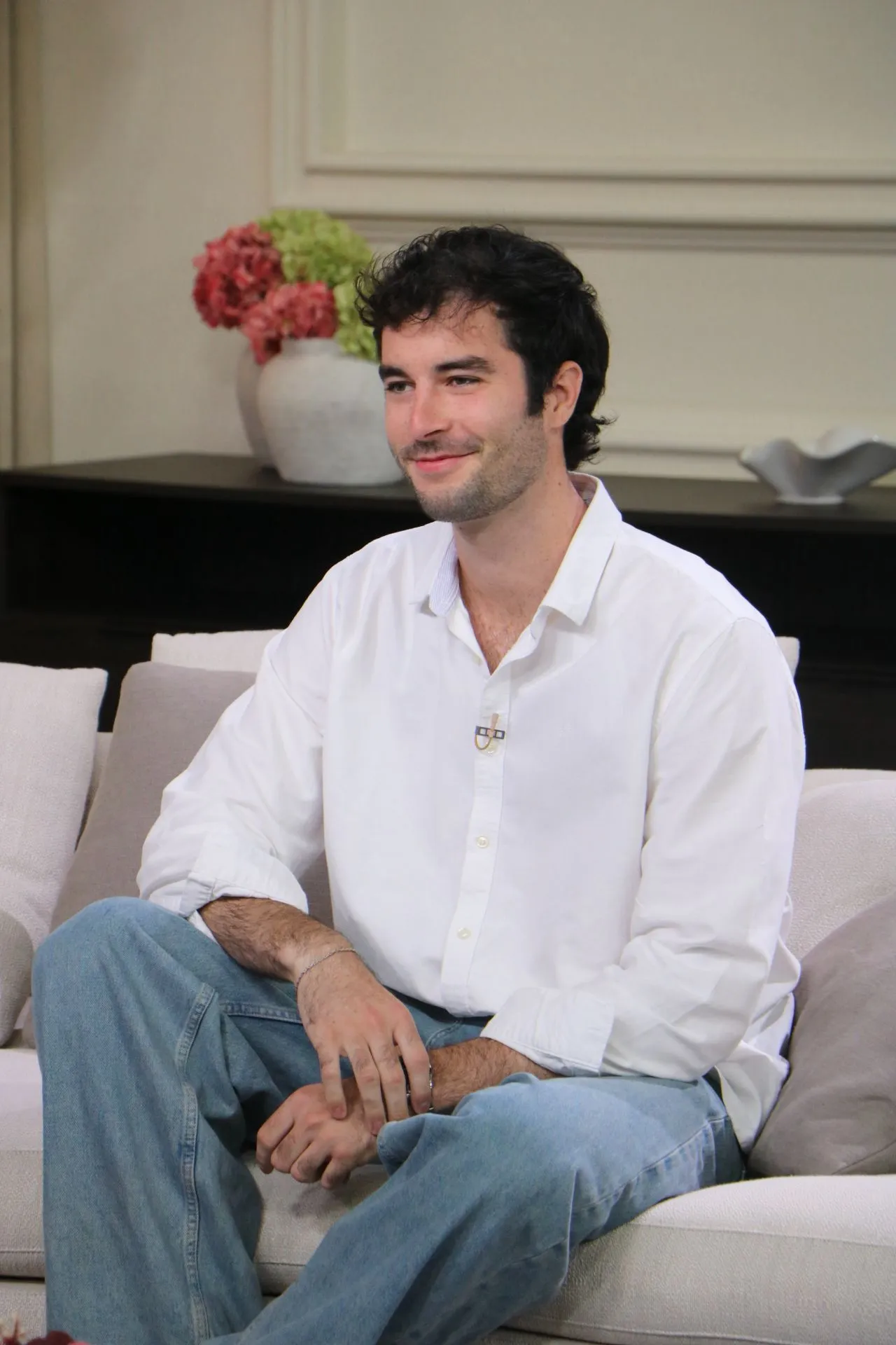 dr. Áron Balázs in the RTL Reggeli studio